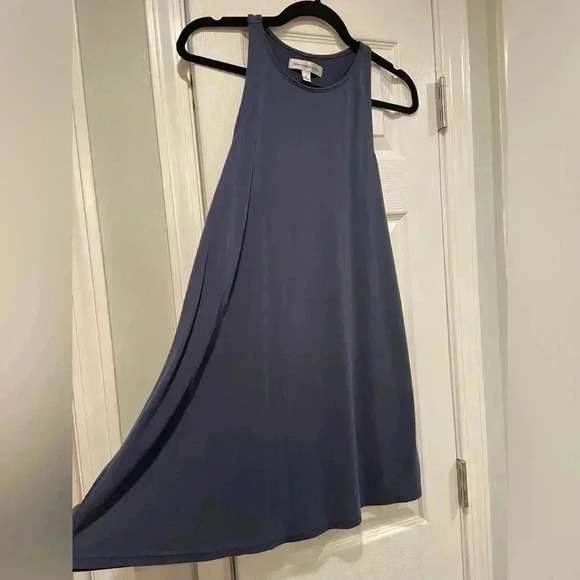 Abercrombie & Fitch Navy Blue Soft Flowy Viscose Racerback Top Tank Dress Size S - Picture 1 of 9